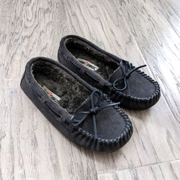 Minnetonka Moccasins - Picture 1 of 9